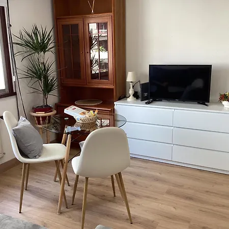 Flor De Lis Apartment *